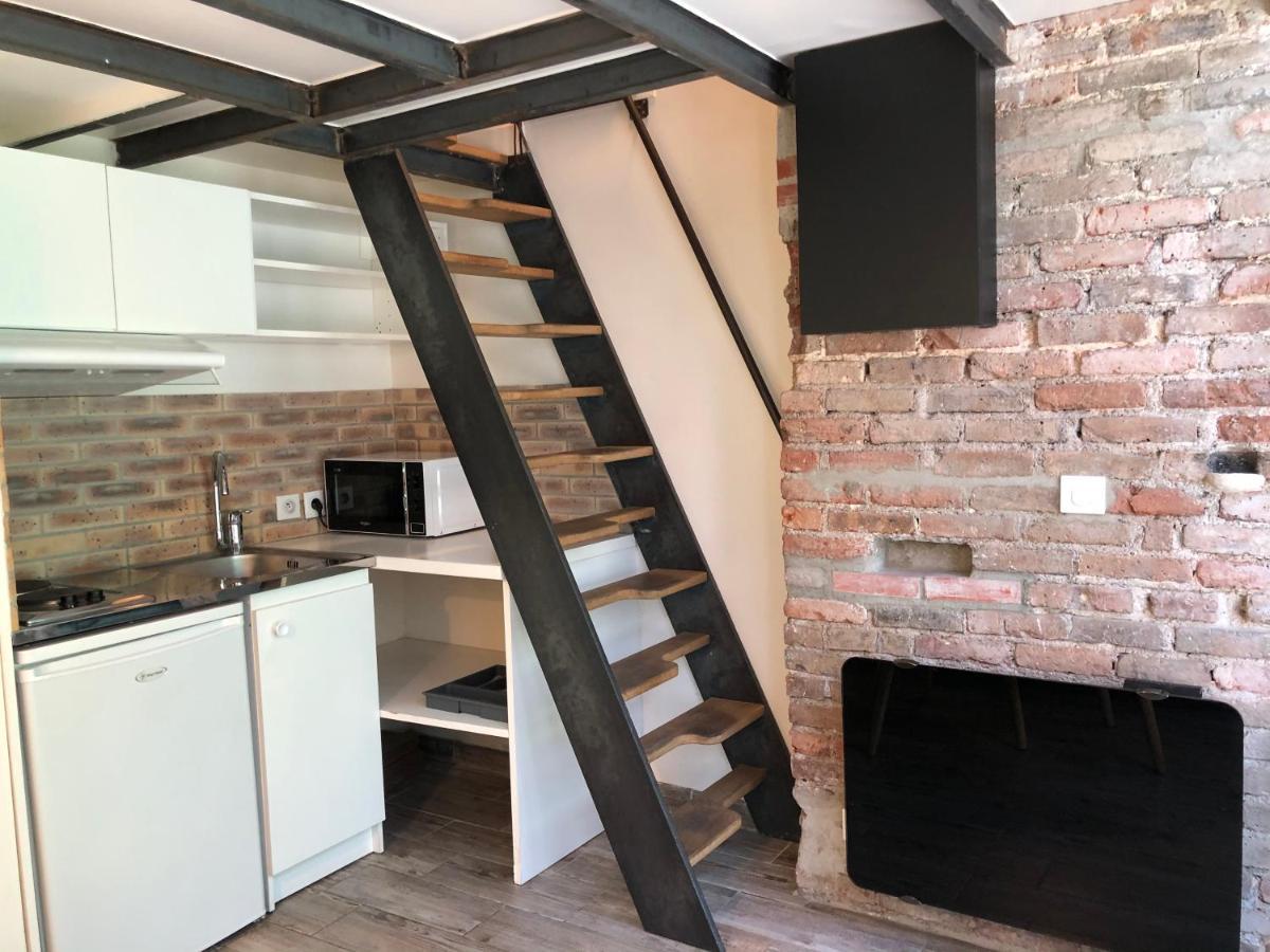 Suites Rive Gauche - Maison Montmartre - Chez Ludo Parigi Esterno foto