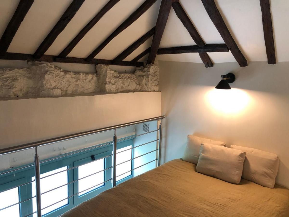 Suites Rive Gauche - Maison Montmartre - Chez Ludo Parigi Esterno foto